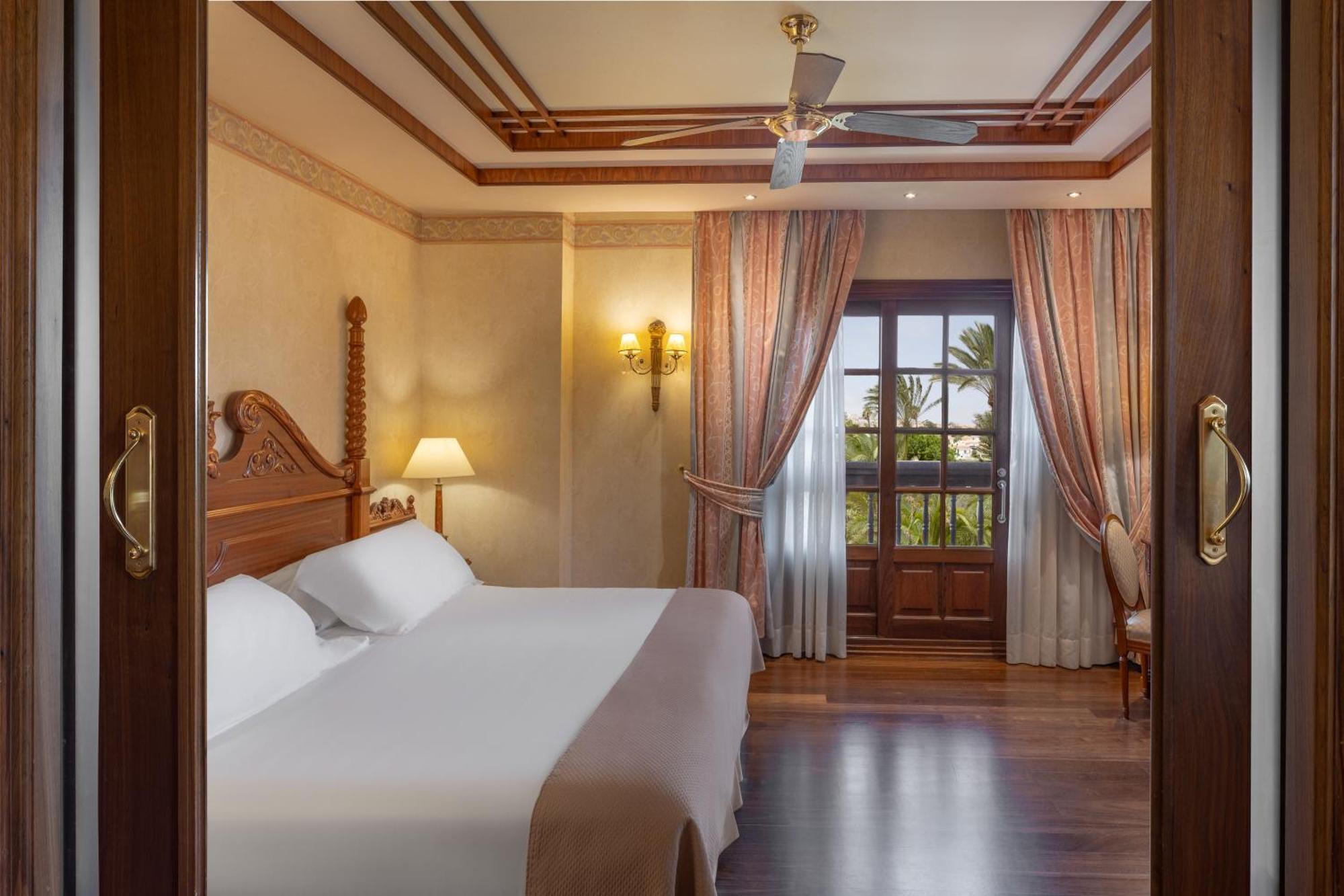 Elba Palace Golf Boutique Hotel - Adults Only 칼레타데푸스테 외부 사진